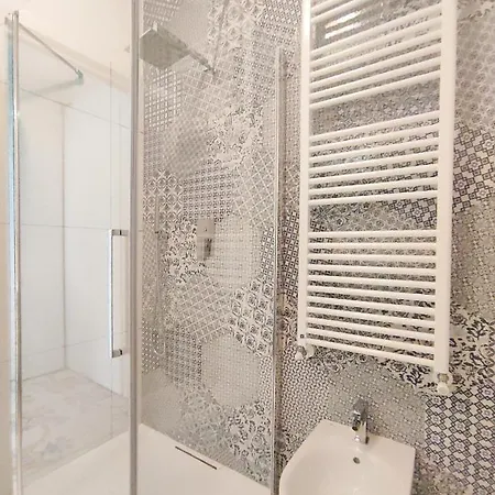度假居 Nest With Pool And View