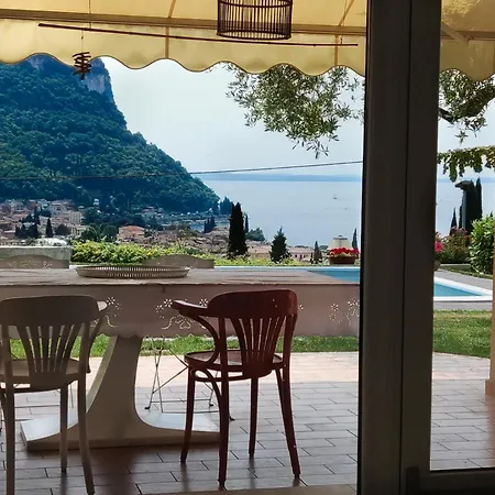 Nest With Pool And View 度假居 *