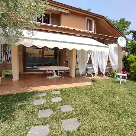 度假居 Nest With Pool And View *