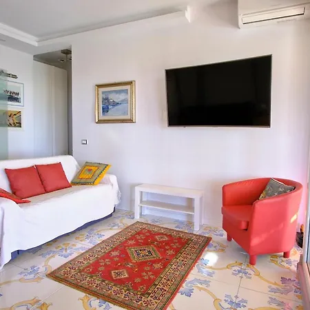 Nest With Pool And View Сasa de vacaciones