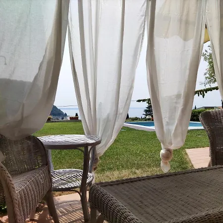 Semesterbostad Nest With Pool And View